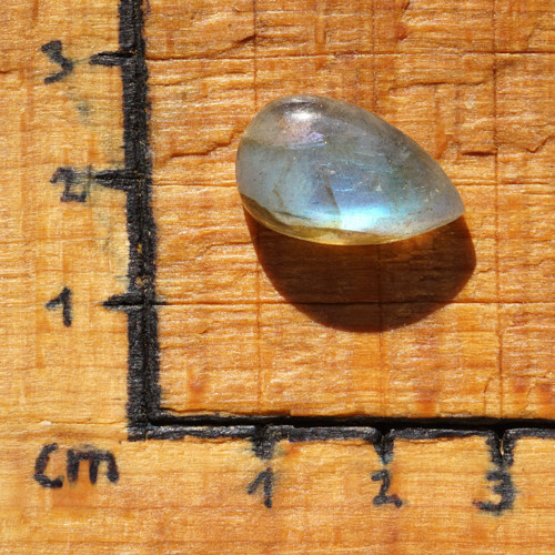 Kabošon z labradoritu 19x12mm