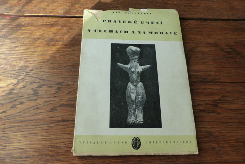 Pravěké umění v Čechách a na Moravě, 1941
