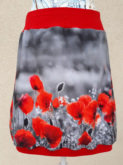 MÁKY NA ŠEDÉ délka cca 50cm vel. XS-2XL