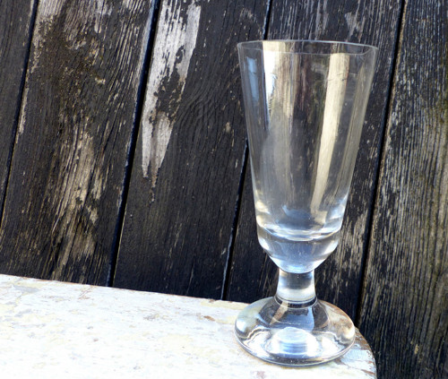 Něco horkého...skleněná grogovka