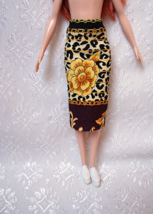 Barbie - natahovací sukně — foto 1