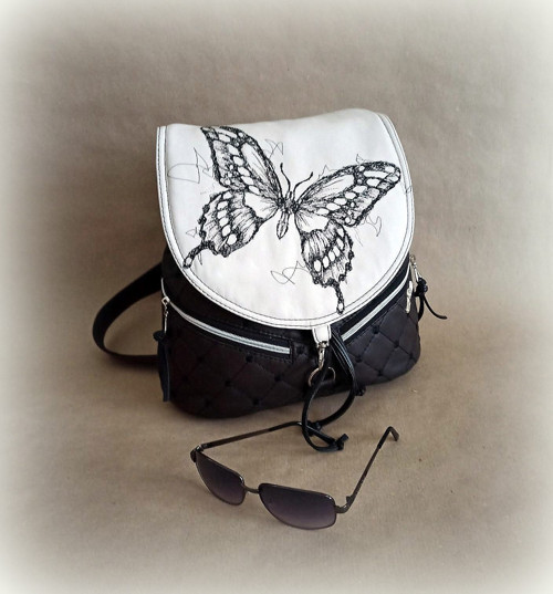 Kabelko - batoh Butterfly