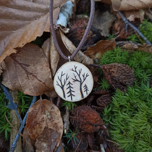 Náhrdelník s lesem — foto 1
