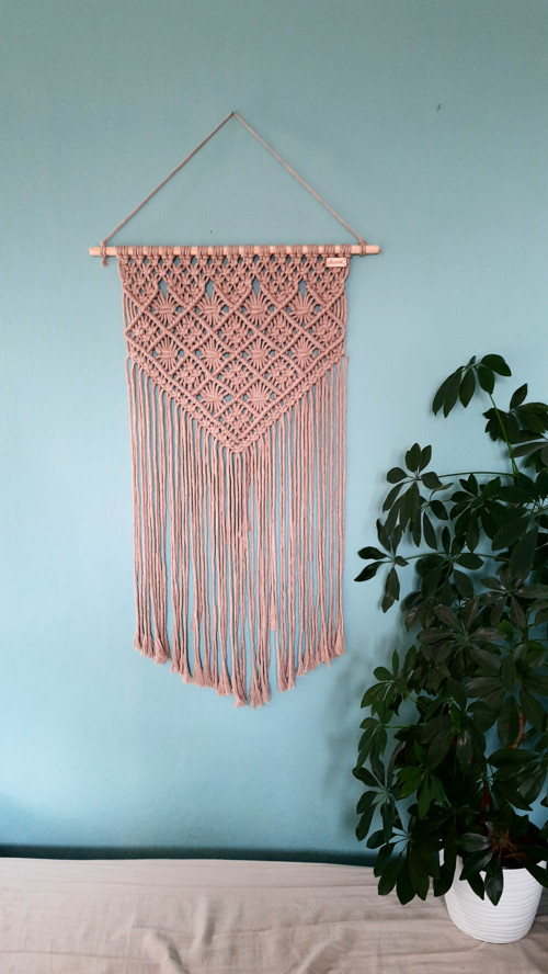 Závěsná dekorace Macramé