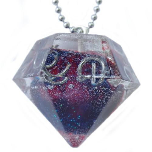 Náhrdelník "Resin" tvar diamant červeno-modrý