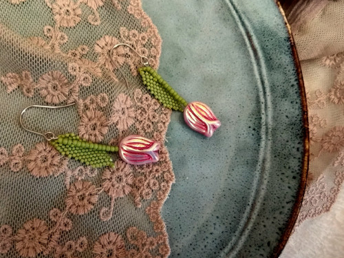 Tulipán růžový - náušnice visací — foto 1