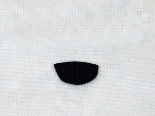 Vyšívaný čumák 3,6 x 2,2 cm