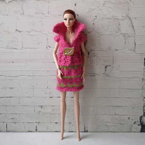 Oblečky pro Barbie, FR, Integrity - triko, sukně — foto 1