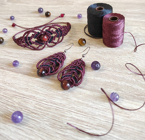 Sada - macramé náušnice a náramek *Roxana*