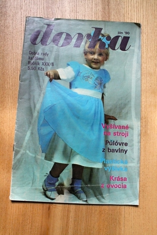 Dorka 6/1990