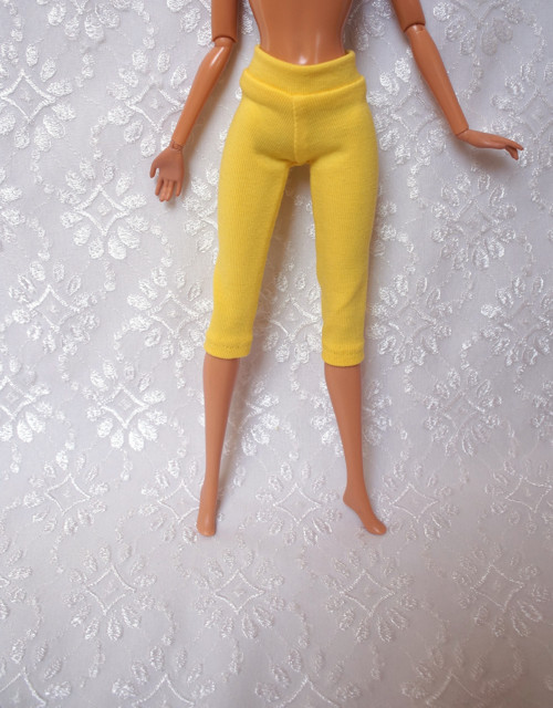 Capri legíny — foto 1
