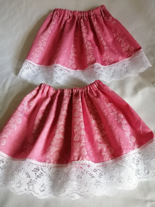 Sukně, sukýnka, kroj, folklor. — foto 1