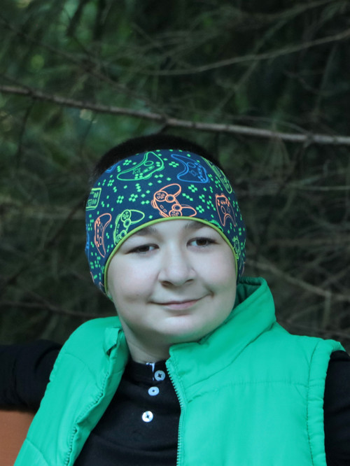 Úpletová čelenka ovládače