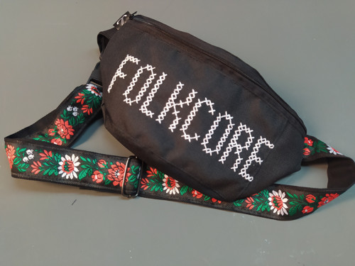 Ledvinka Folkcore Black