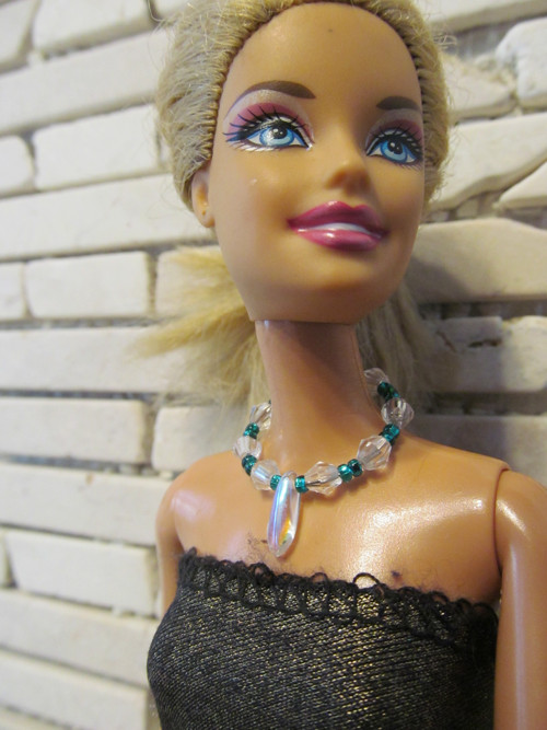 Náhrdelník pro Barbie - zelený