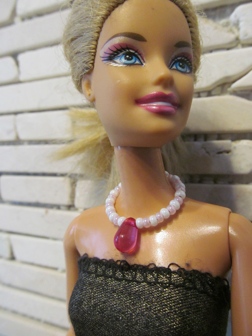 Náhrdelník pro Barbie - 2