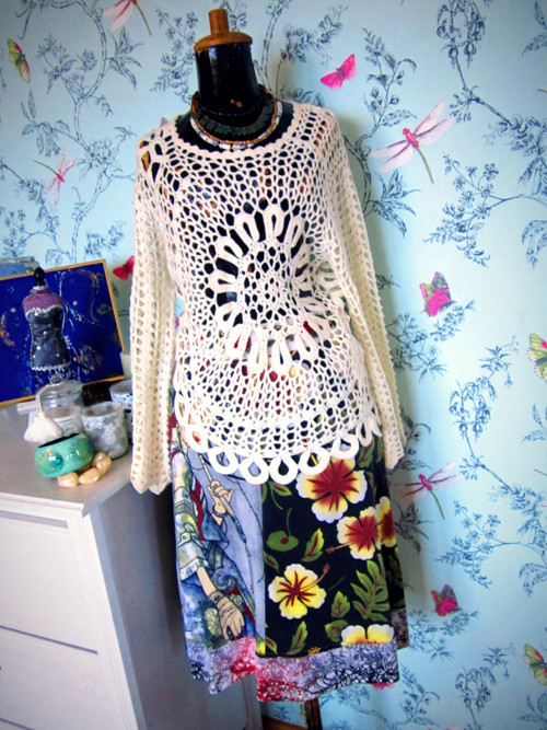 Svetřík boho háčkovaný — foto 1