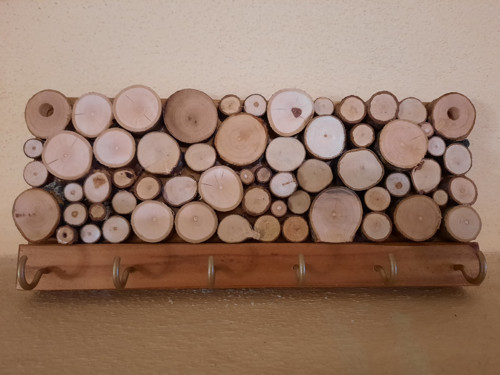 Věšák na klíče dřevěná kolečka - kaštan