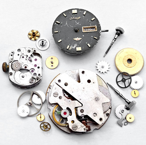 Sada komponentů pro výrobu steampunk šperků — foto 1