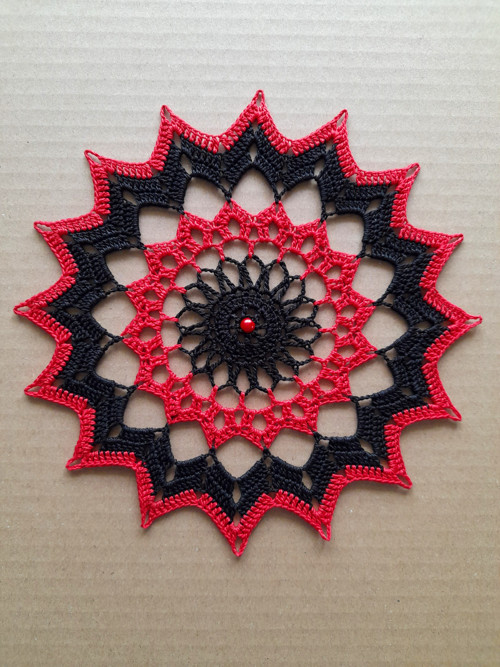Krajka - do kruhu 20 cm (kombinace barev)