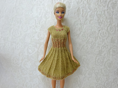 Šaty pro Barbie — foto 1