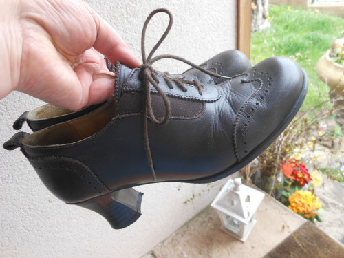 Stylové kožené boty, vel.40 — foto 1