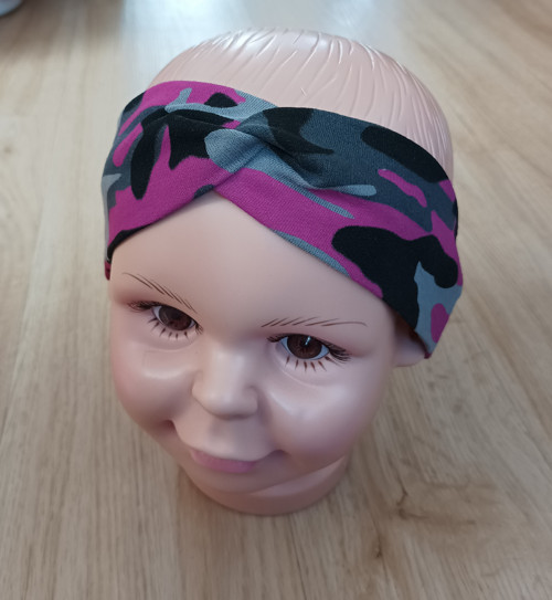 Čelenka vel 48 růžový maskáč