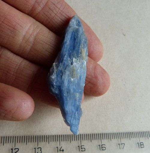 Kyanit - disten - 5,5 cm