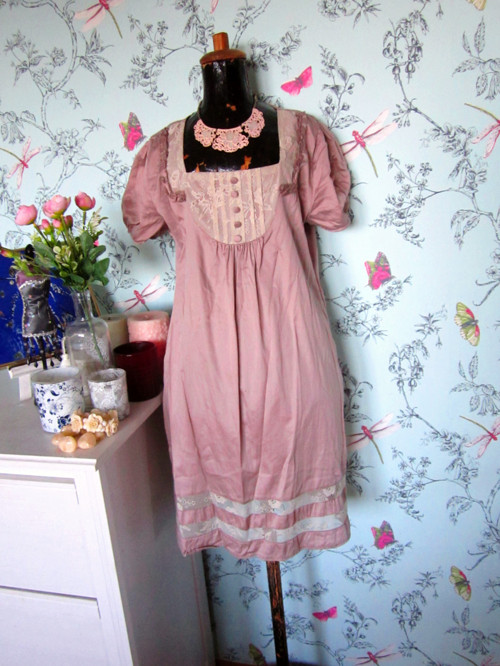 Šaty powder pink nostalgické — foto 1