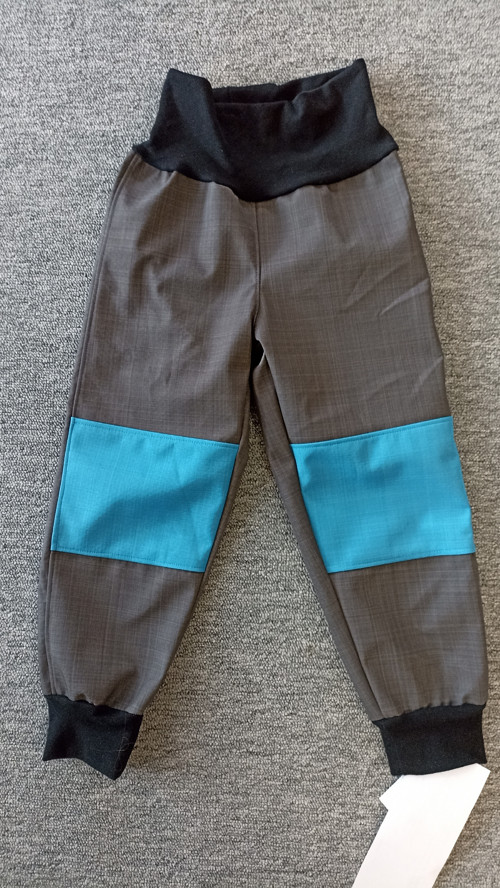Jarní soft kalhoty vel.110