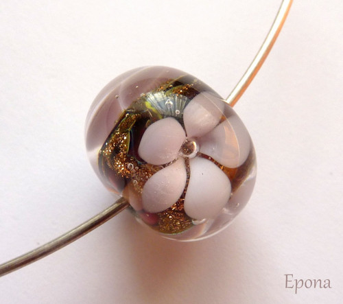 Vinutka LXXXVI - 22 x 16 mm