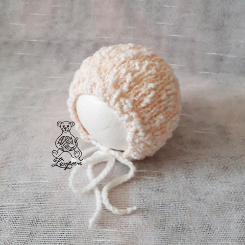 Newborn čepička na focení — foto 1