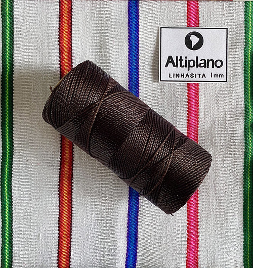 LINHASITA 1mm macramé 29 celá cívka (tm. hnědá)