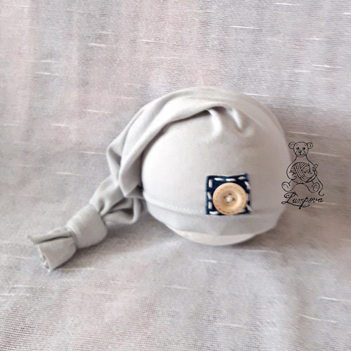 Skladem Newborn čepička — foto 1