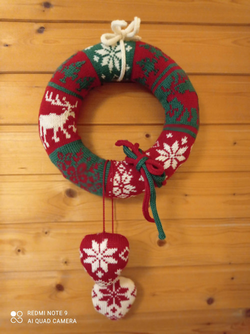 Adventní pletený věneček — foto 1
