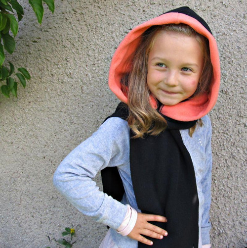 IHNED: HIGH QUALITY Šála s kapucí HOLČIČÍ