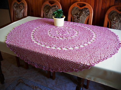 MUŠLIČKY III. - v barvě fuchsie - průměr 140 cm