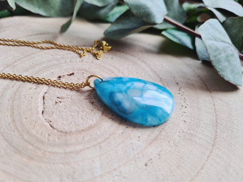 Blue agate in gold - náhrdelník