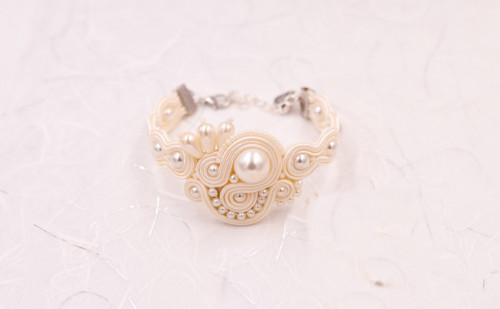 Soutache náramek na svatbu