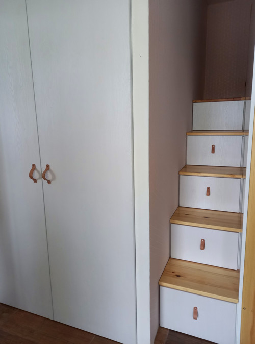 Úchytka kožená na nábytek malá - 1ks