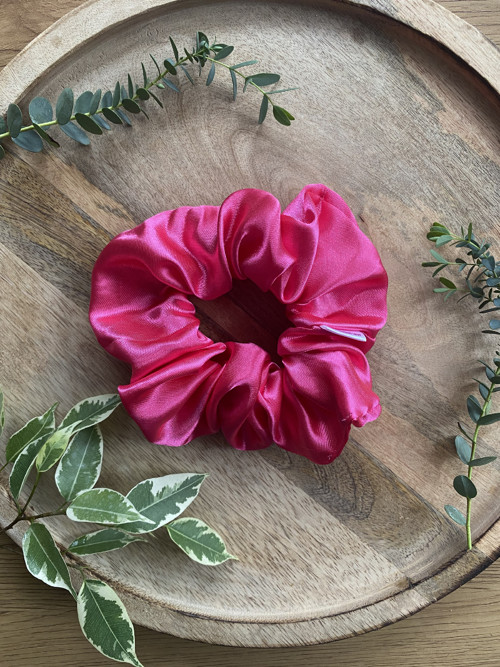 Scrunchie sytě růžová - poslední kus — foto 1