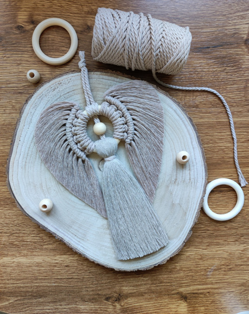 Macramé Anděl přírodní — foto 1