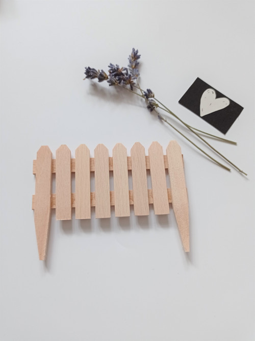 DIY dřevěný plůtek