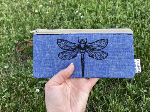 PencilCase s Vážkou II. — foto 1