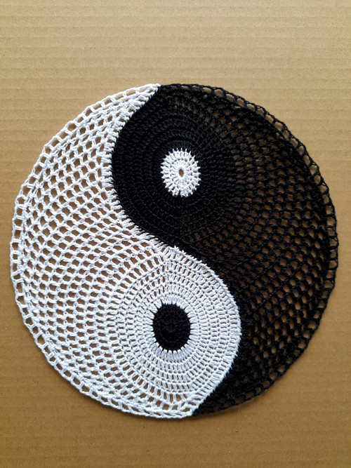 Krajka Jing Jang - do kruhu 22 cm