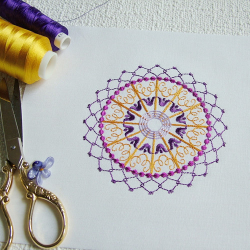 Mandala na plátně JEDINÝ KUS — foto 1