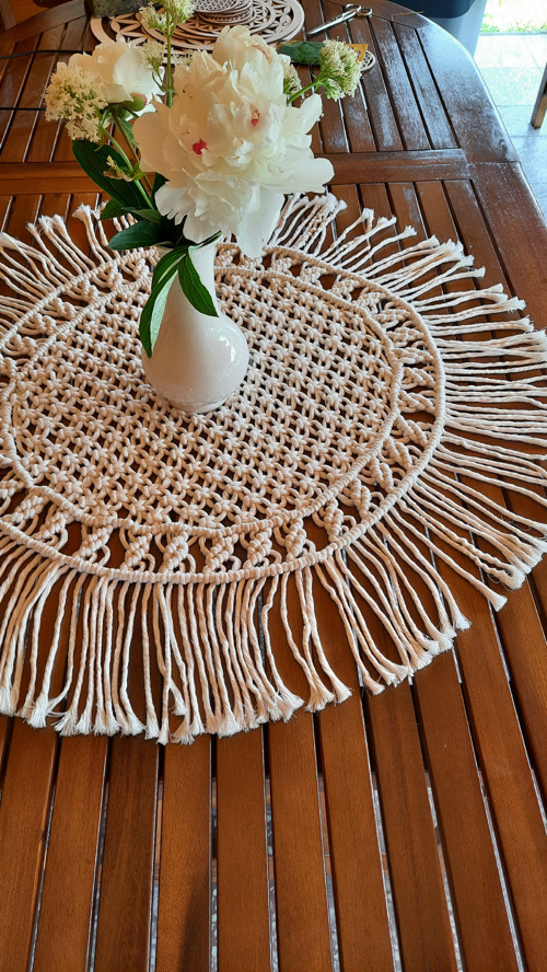 Kulatý Macrame ubrus