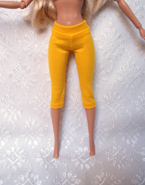 Capri legíny — foto 1