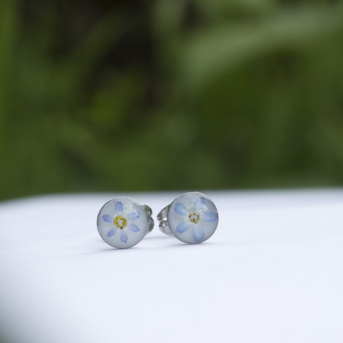 Pomněnkové mini náušnice 6 mm — foto 1
