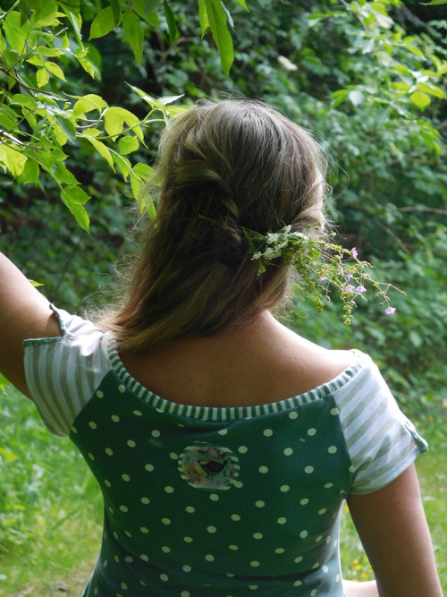 Lesní víla :-) šaty úplet — foto 1